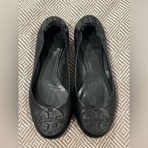 Tory Burch black pebbled leather ballet flats